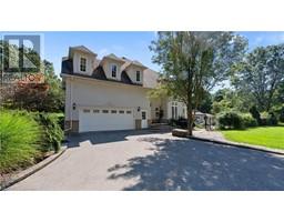 224 HILLCREST Road - 33