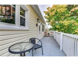 85 CONNAUGHT Avenue - 2