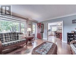 85 CONNAUGHT Avenue - 3