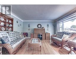 85 CONNAUGHT Avenue - 4