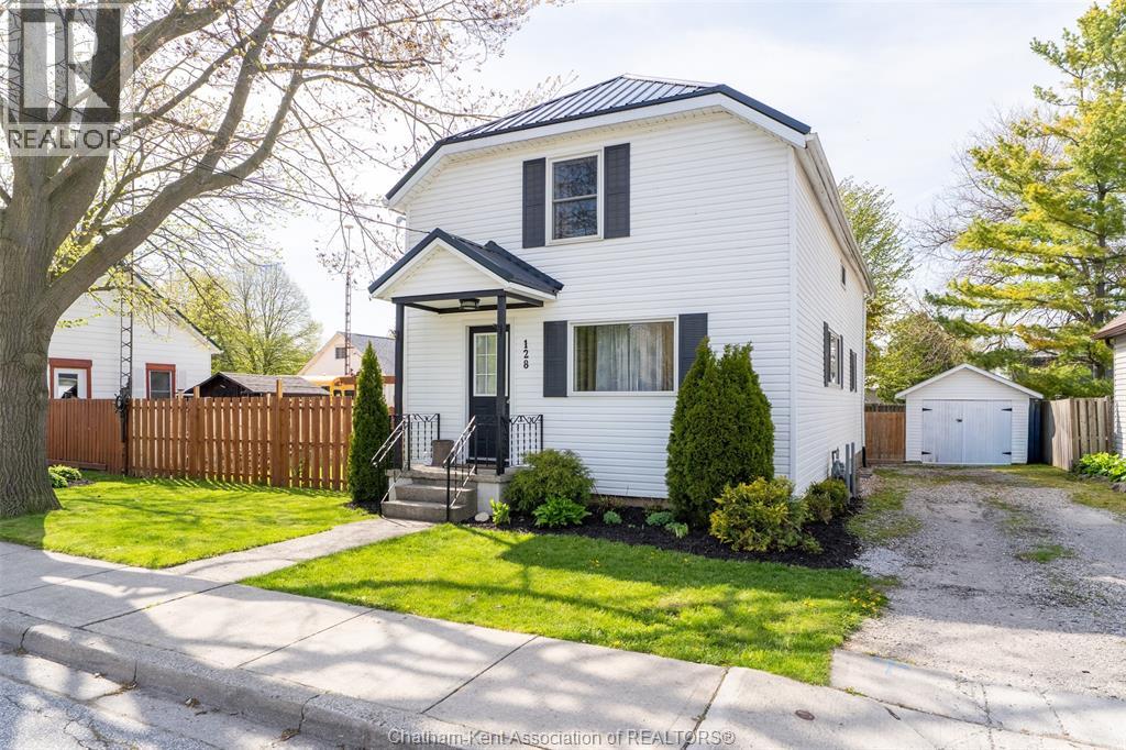 128 ELIZABETH STREET, Thamesville