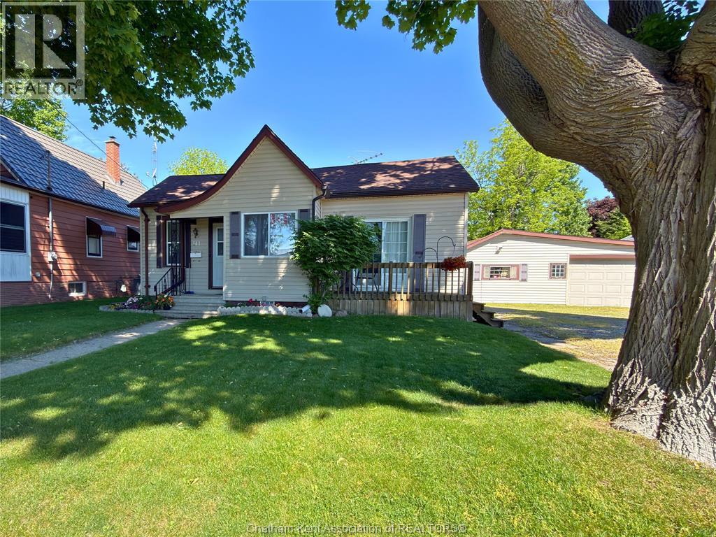 141 Poplar STREET, Chatham