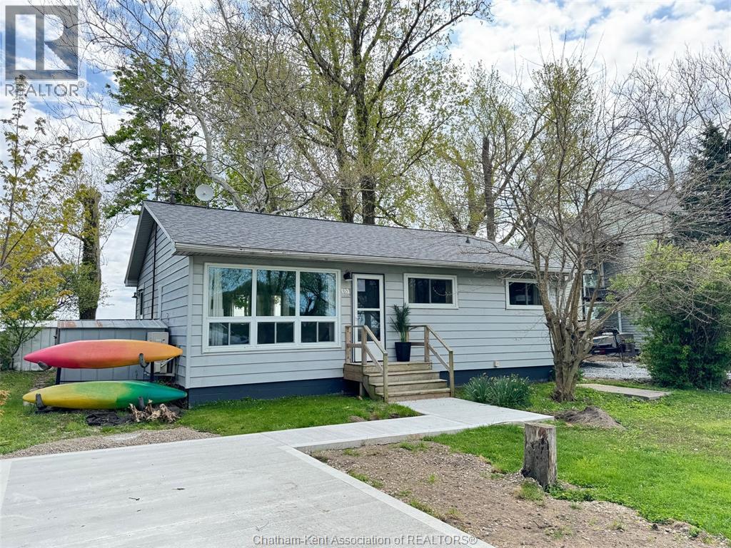 83 Marentette Beach DRIVE, Leamington