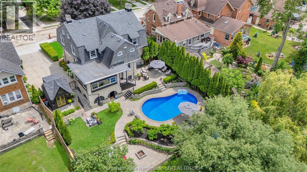 411 King STREET West, Chatham