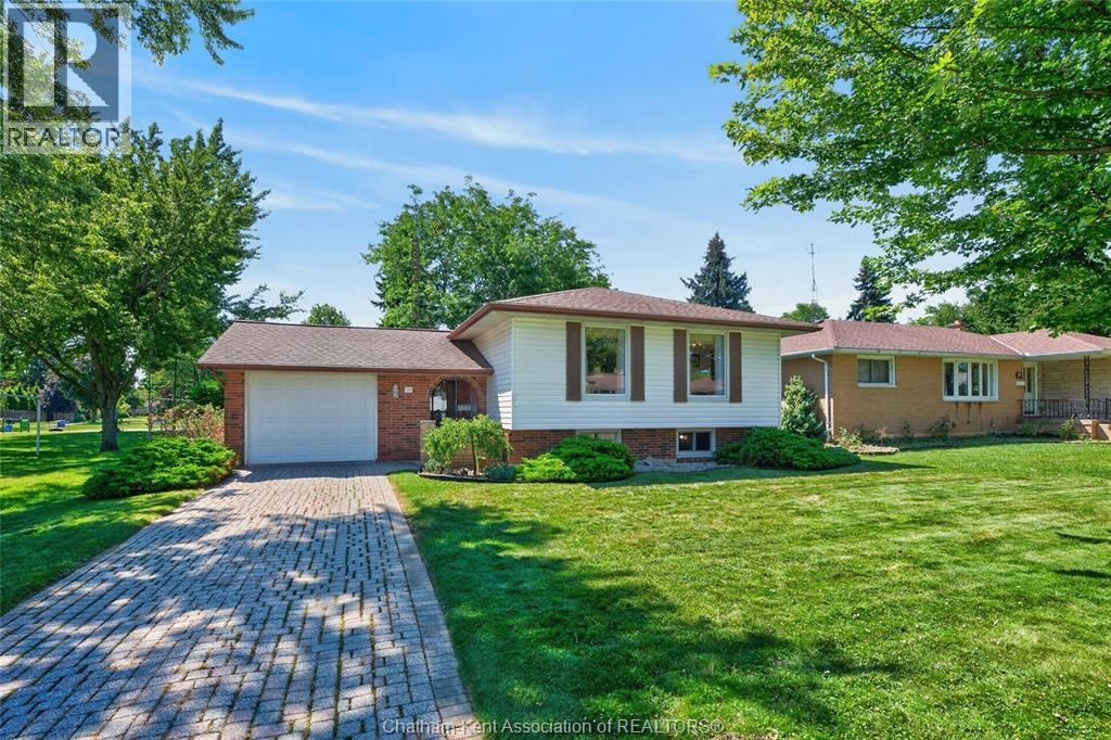 18 CAMEO DRIVE, Leamington