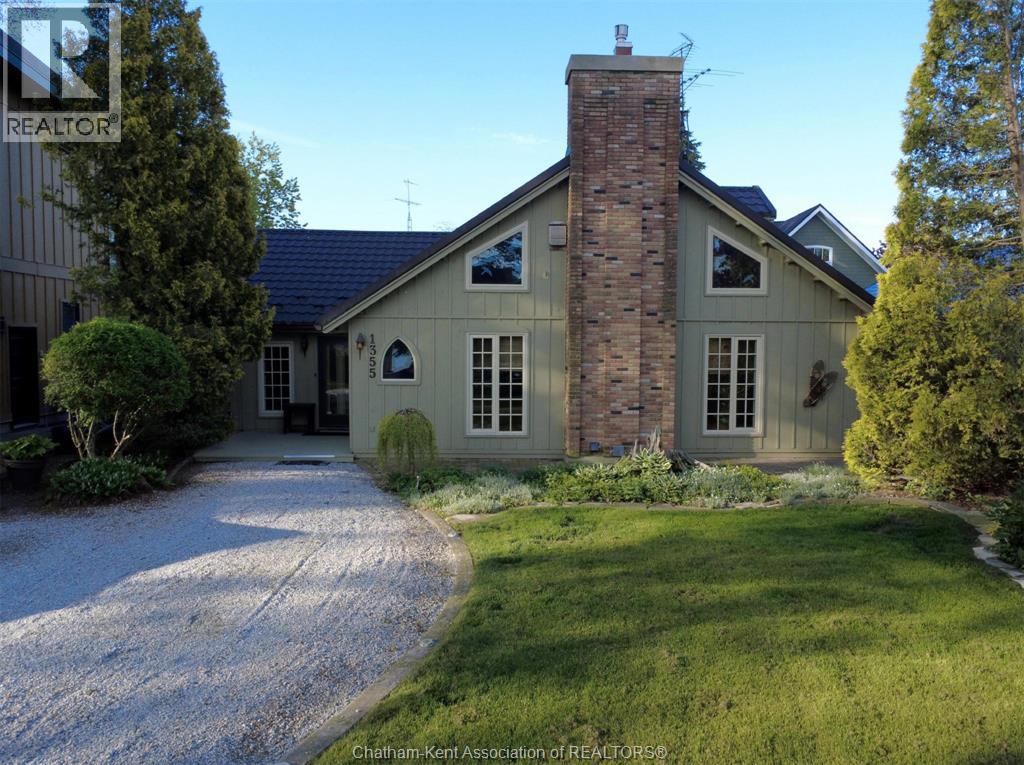 1355 KERR AVENUE, Erieau