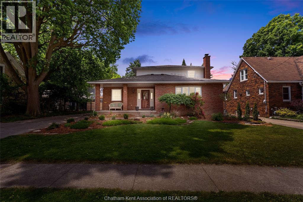 138 ELIZABETH STREET, Chatham