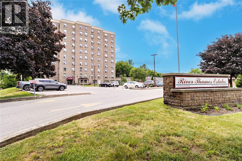 10 VAN ALLEN AVENUE UnitNo. 801, Chatham
