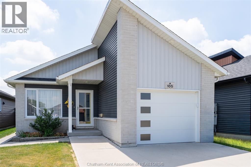 105 Moonstone CRESCENT, Chatham