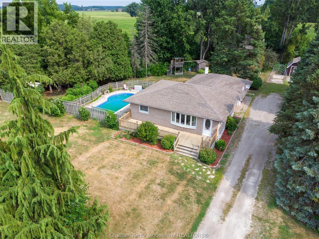 12129 Baseline ROAD, Thamesville