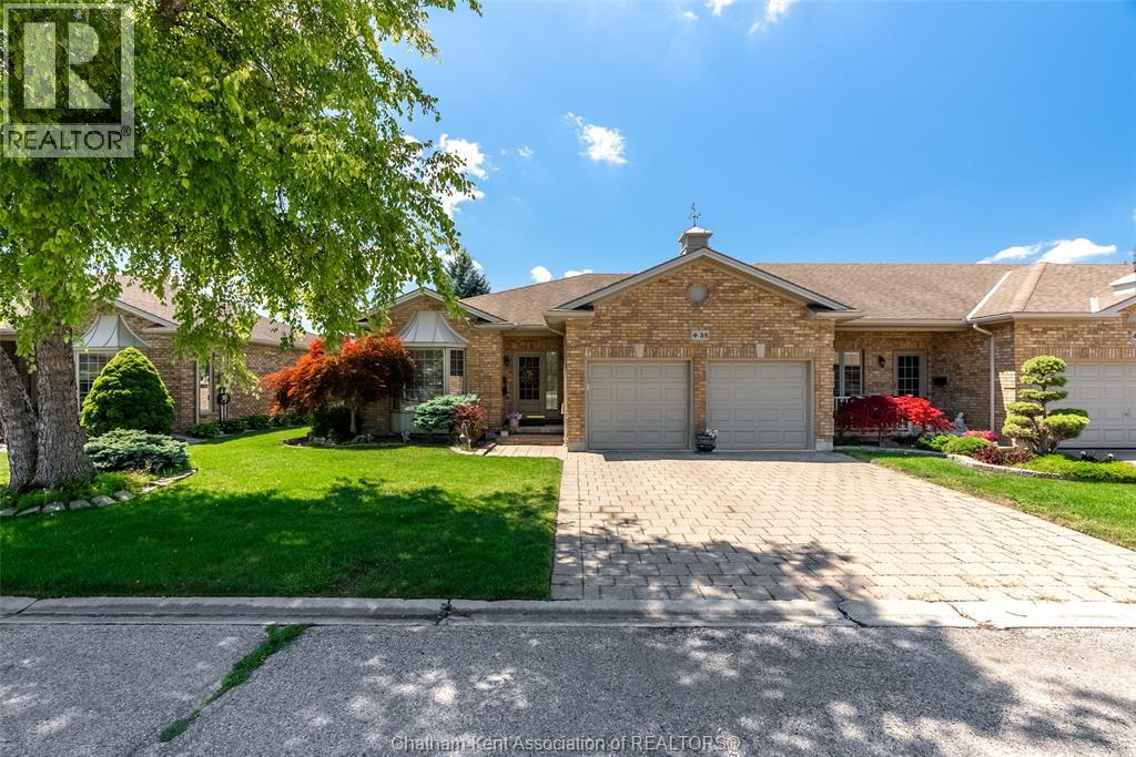 35 HOME PLACE, Chatham