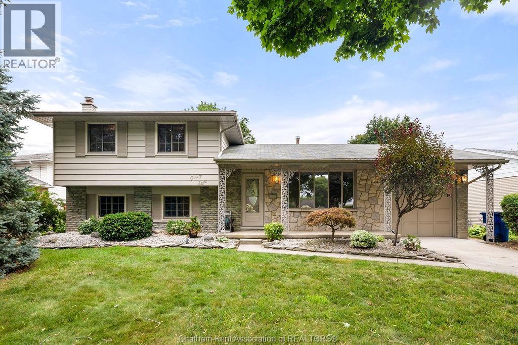 98 Cardinal CRESCENT, Chatham