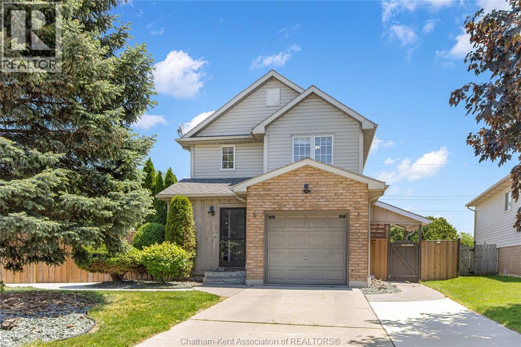 34 BRISTOL DRIVE, Chatham