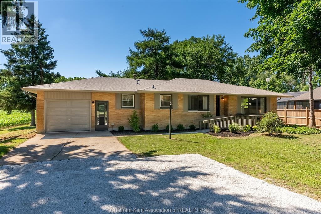 140 Gregory DRIVE East, Chatham Township