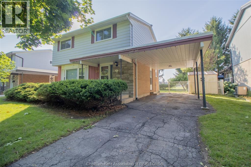 24 FINCH AVENUE, Chatham