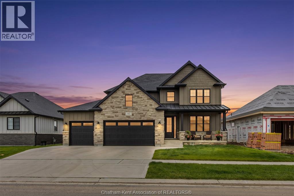 42 ROSEWOOD CRESCENT, Chatham