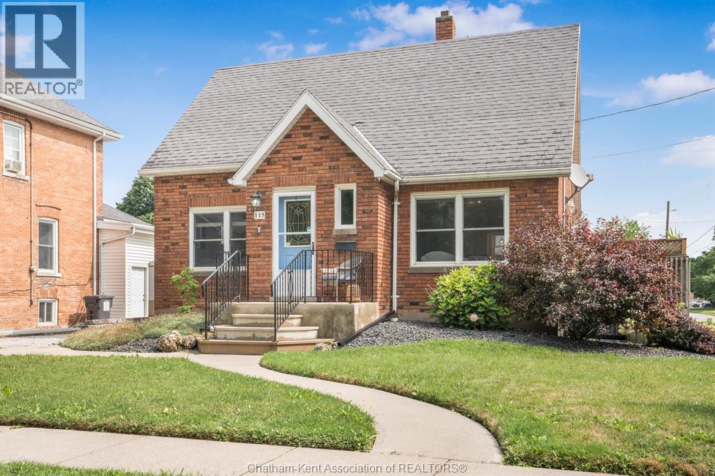 115 URSULINE AVENUE, Chatham