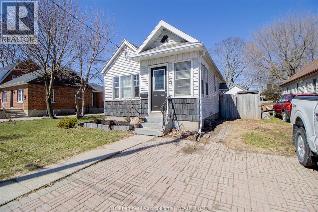 35 Alexandra AVENUE, Chatham