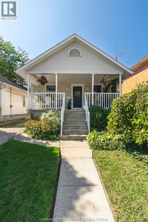 460 Queen STREET, Chatham