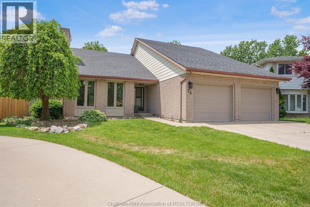 74 UNIVERSITY DRIVE, Chatham