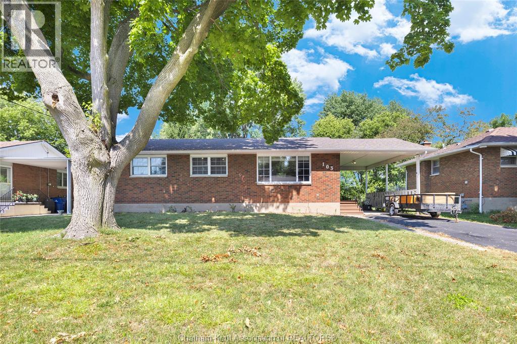 103 Coverdale STREET, Chatham