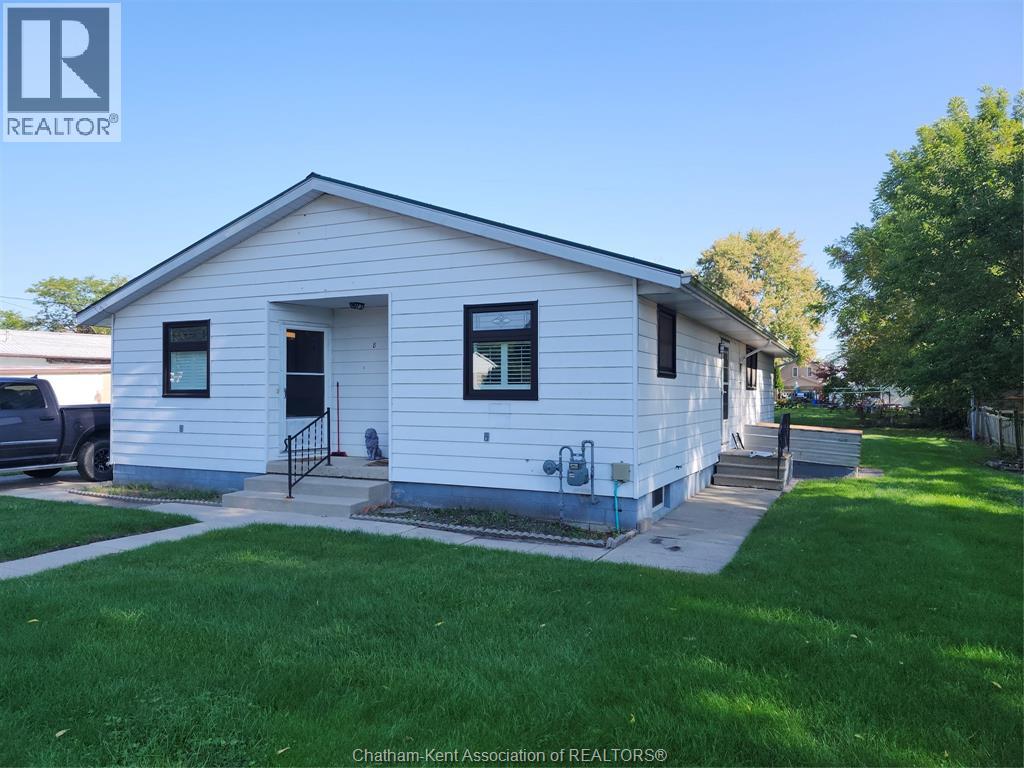 8 LEMUEL STREET, Thamesville