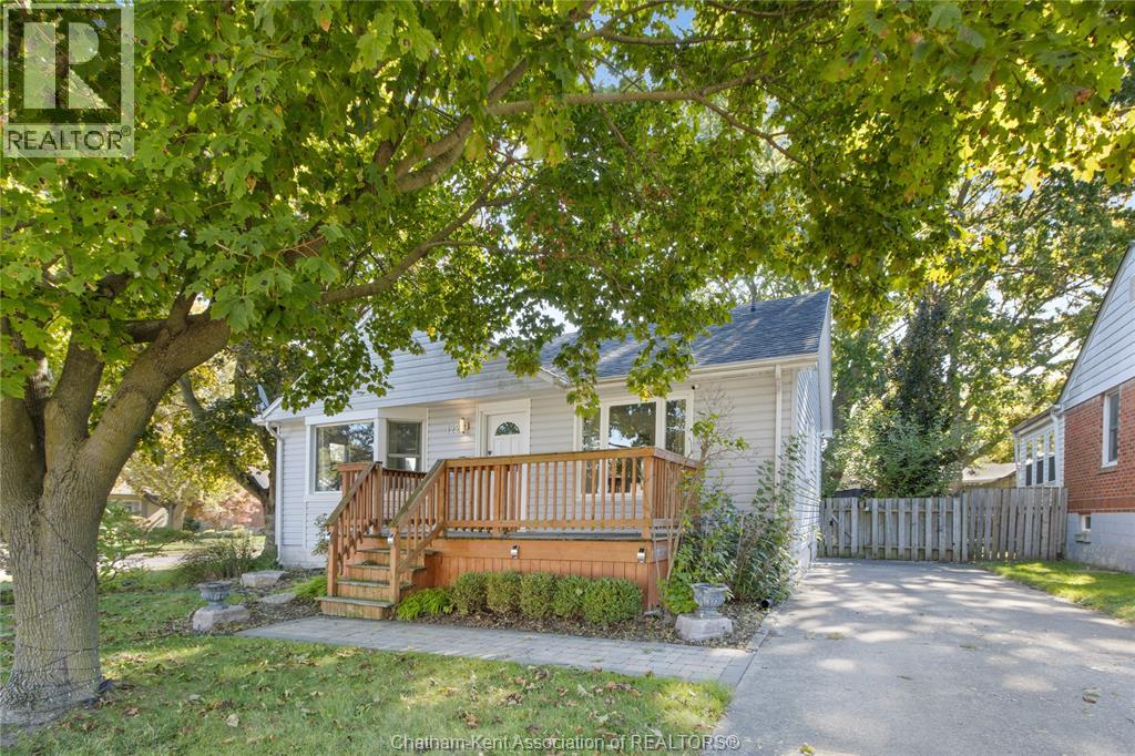 122 EUGENIE STREET, Chatham