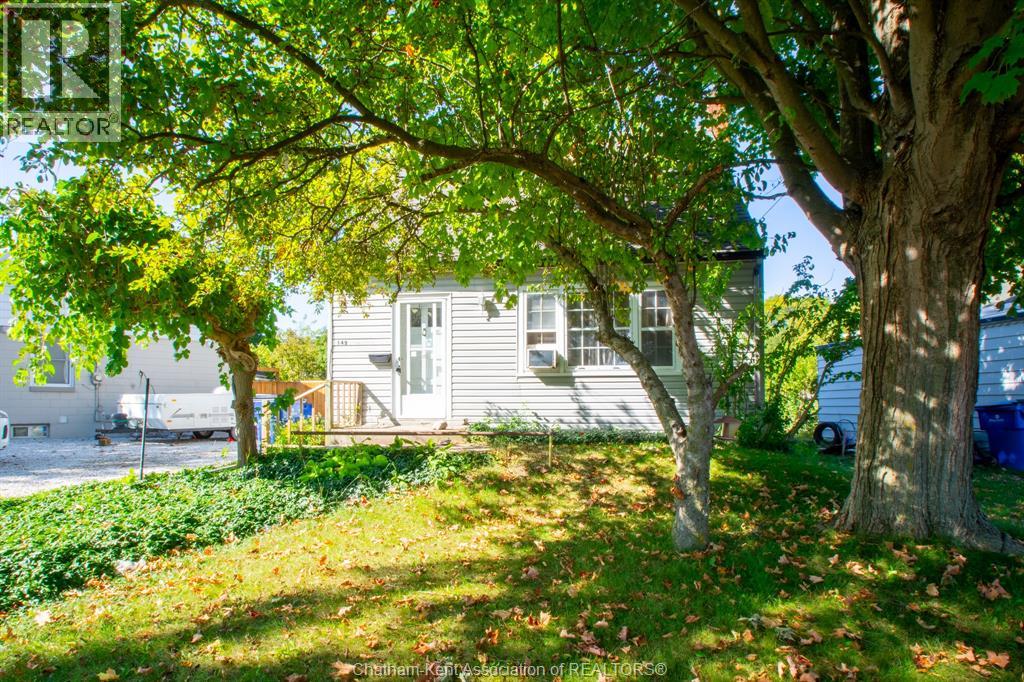 149 Tweedsmuir AVENUE West, Chatham
