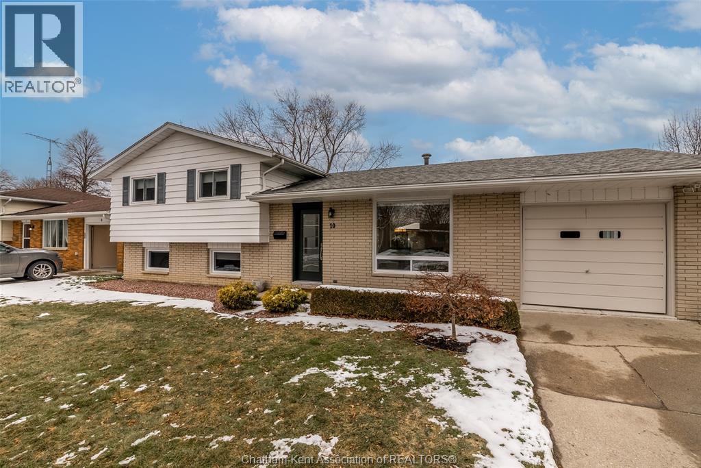 10 Cardinal CRESCENT, Chatham