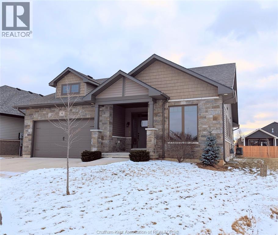 15 SIENNA COURT, Chatham