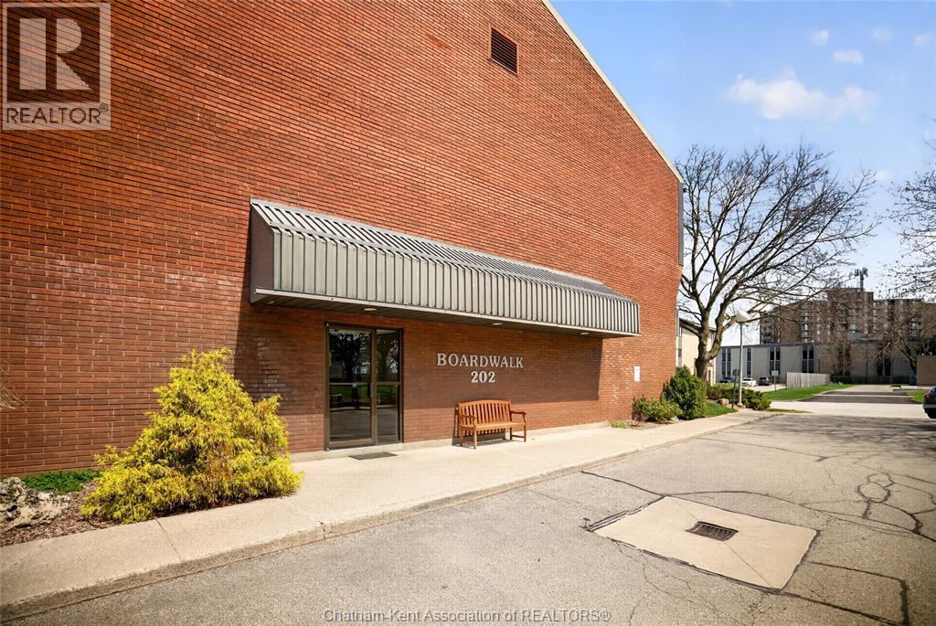 202 CAMPUS PARKWAY UnitNo. 306, Chatham