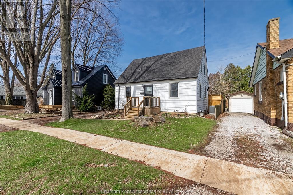 107 Wilson AVENUE, Chatham