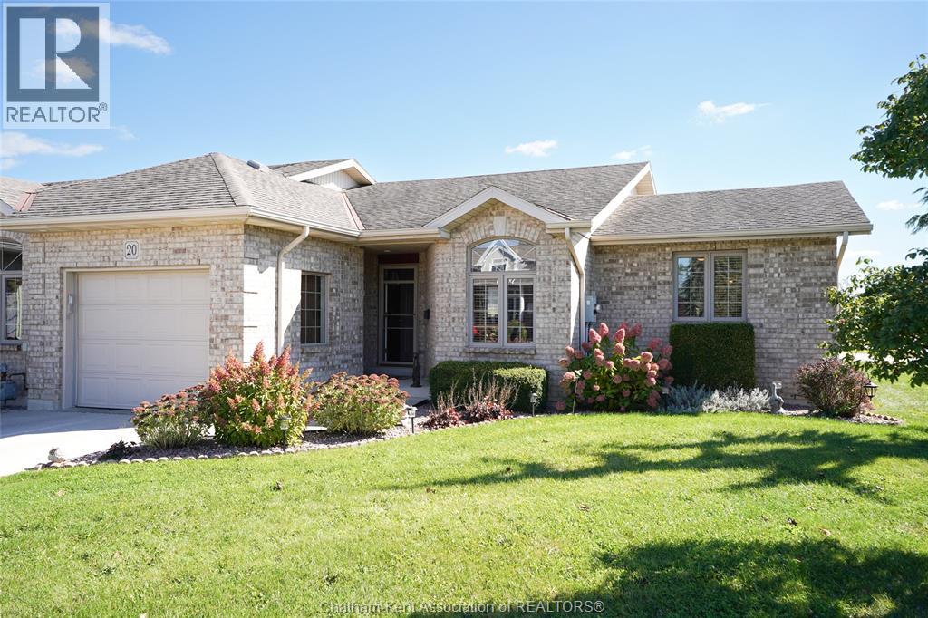 20 McIntosh AVENUE, Chatham