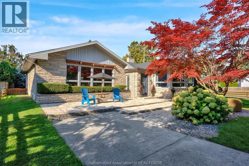 38 Glenwood DRIVE, Chatham