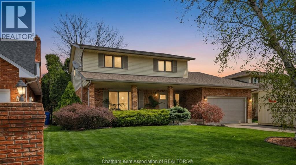 37 ORANGEWOOD BOULEVARD North, Chatham