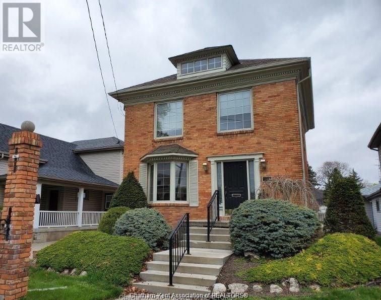 257 ST CLAIR STREET, Chatham