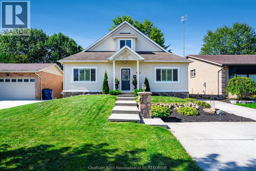42 Bruinsma AVENUE, Chatham
