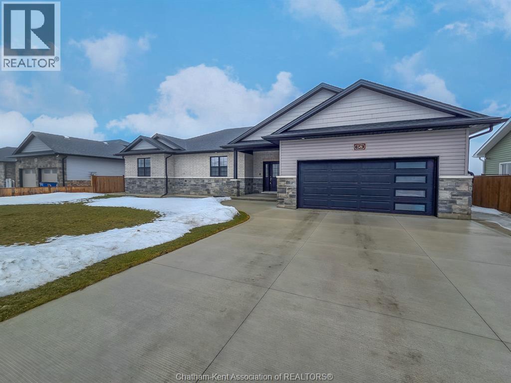 58 SLEEPY MEADOW DRIVE, Blenheim