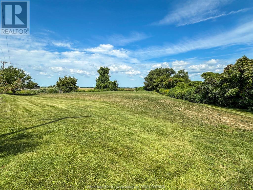 17701 Erieau ROAD, Erieau