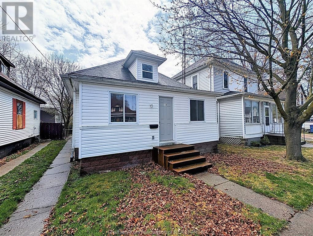 128 Gray STREET, Chatham