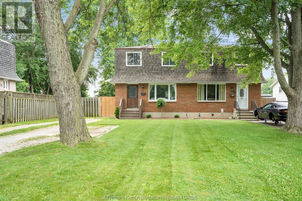 90 VANIER DRIVE, Chatham