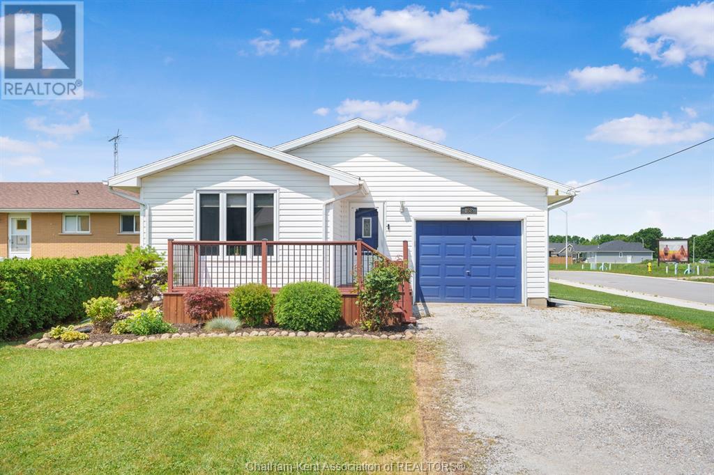 152 DD STREET, Dresden