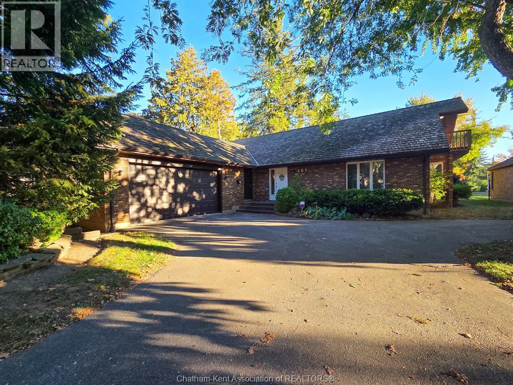 187 Victoria AVENUE North East, Chatham
