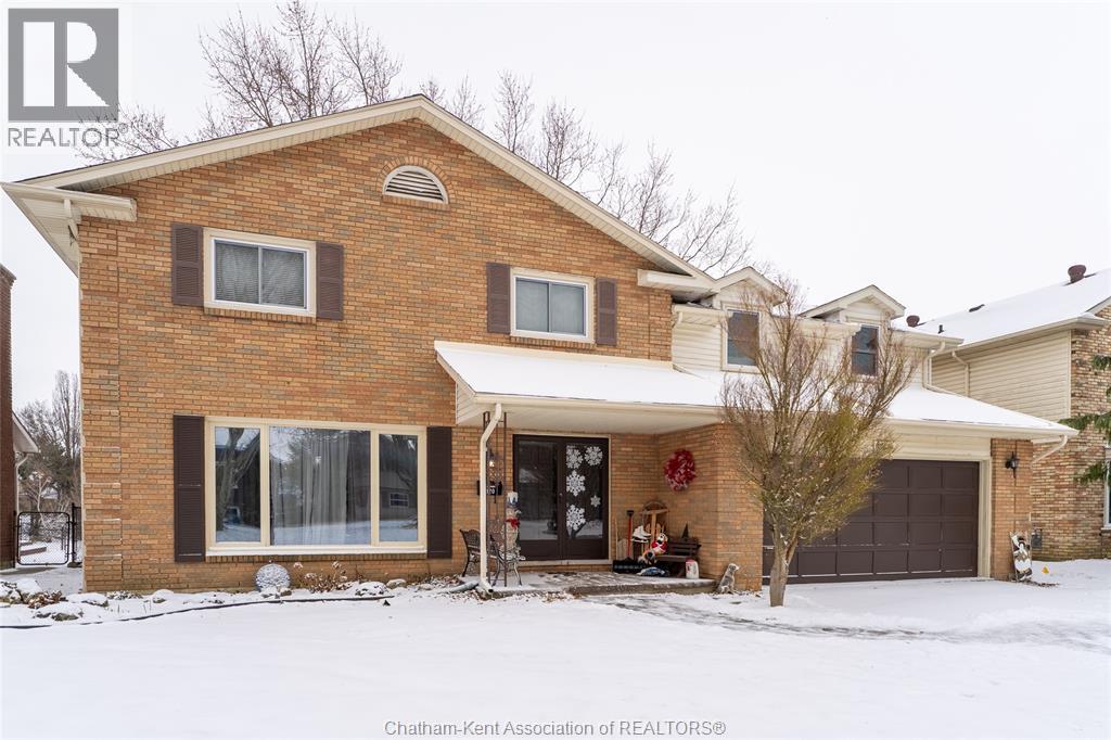 120 Cecile AVENUE, Chatham