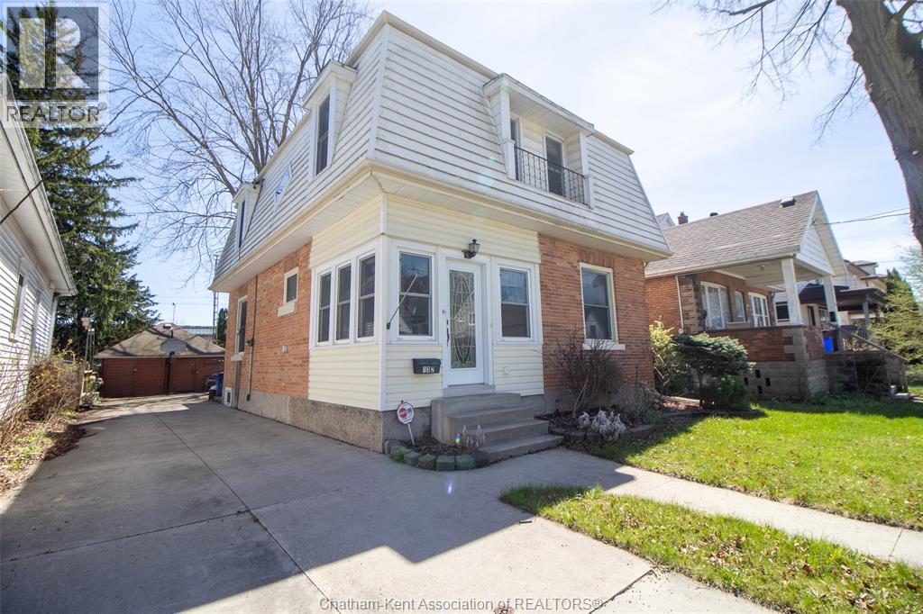 132 Patteson AVENUE, Chatham