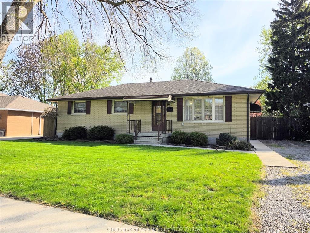75 ST MICHAEL AVE AVENUE, Chatham