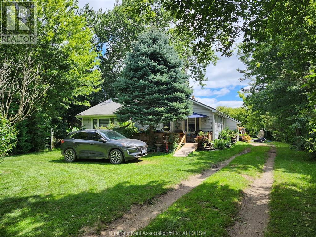 12802 SMOKE LINE, Thamesville