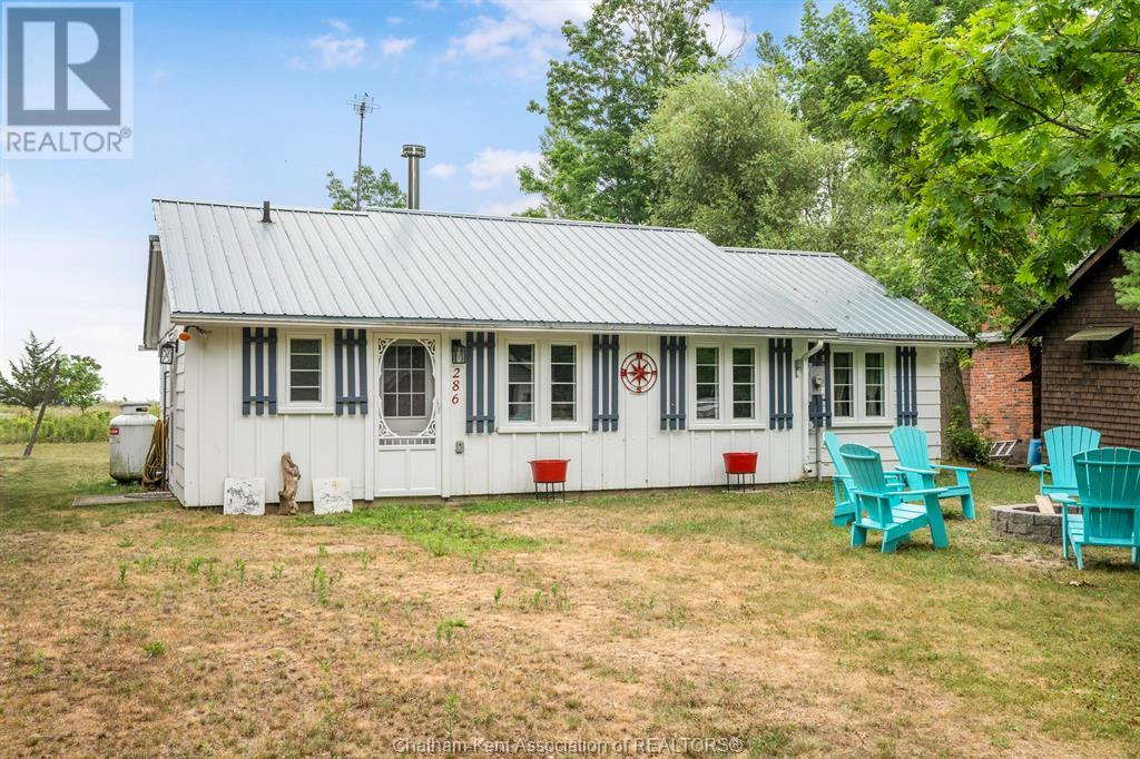 17386 Lakeshore ROAD, Rondeau Park