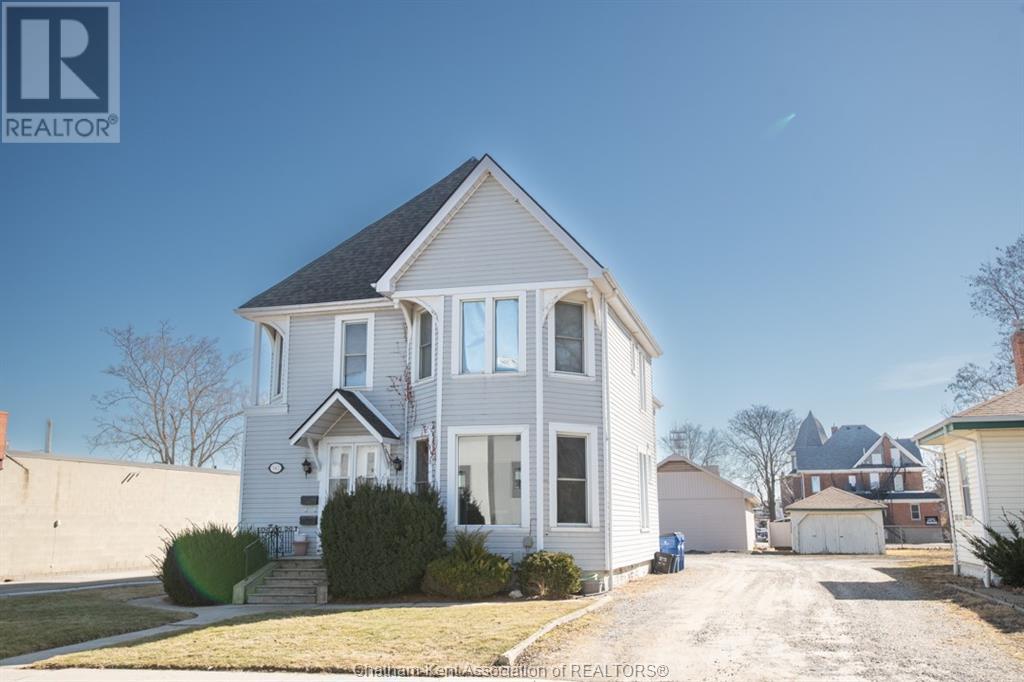 342 KING STREET West, Chatham