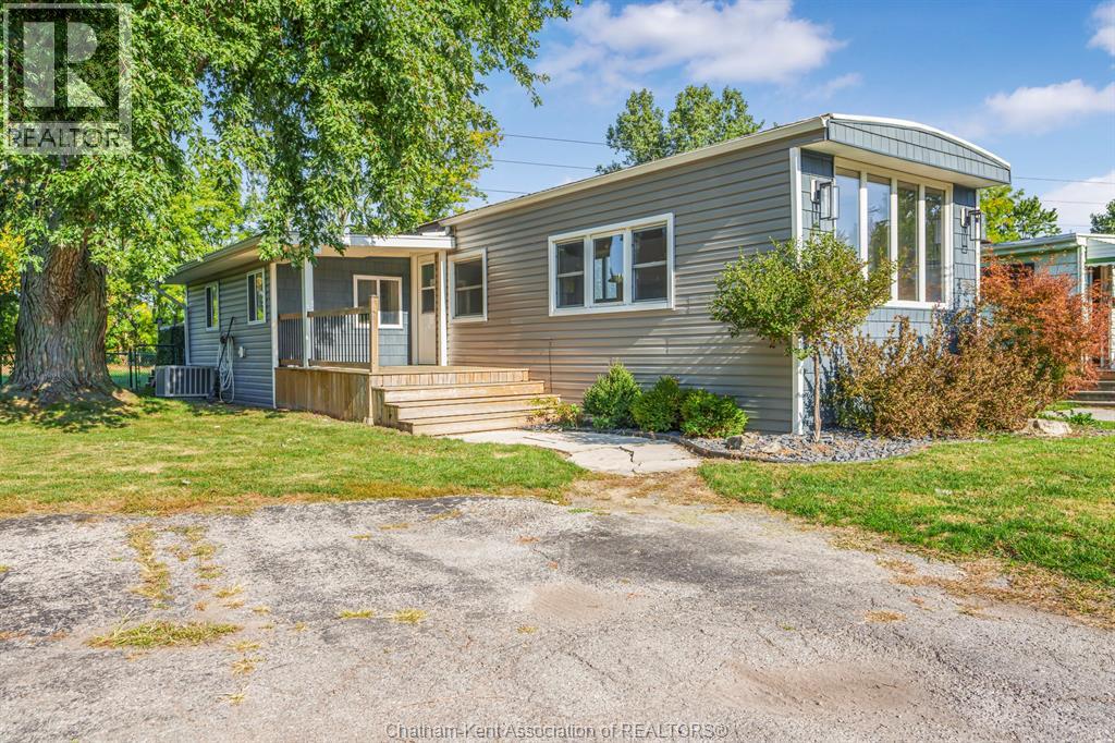23 REGENCY DRIVE, Chatham